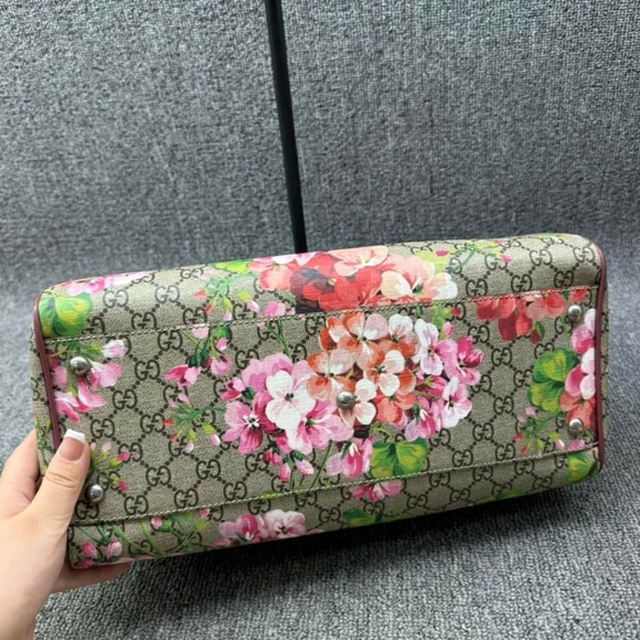 100% Authentic GUCCI Boston Blooms Brown&Purple Canvas Satchel - Picture 8 of 16